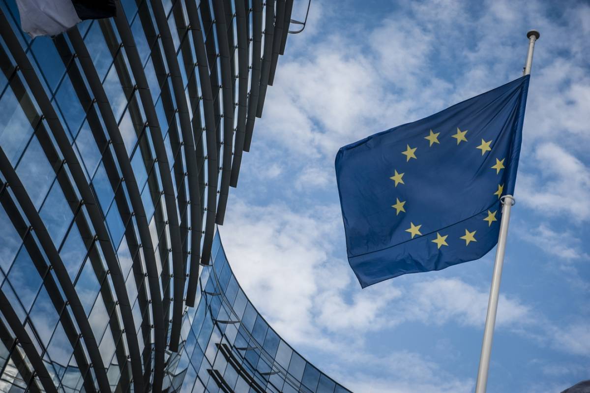 Η Κομισιόν παρουσιάζει στρατηγικές για τα δεδομένα και την τεχνητή νοημοσύνη