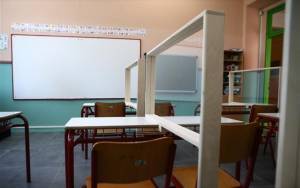 ΔΟΕ: Περισσότερες από 8.000 κενές θέσεις δασκάλων σε δημοτικά-νηπιαγωγεία