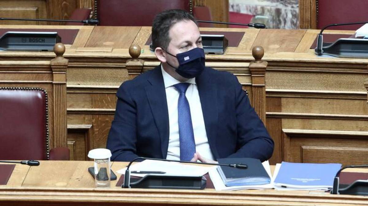 Πέτσας: Αν υπάρξει τέταρτο κύμα, θα χτυπήσει τους ανεμβολίαστους