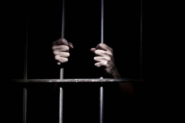 Πετρούπολη: Ισόβια στον 56χρονο που δολοφόνησε τη 18χρονη κόρη του