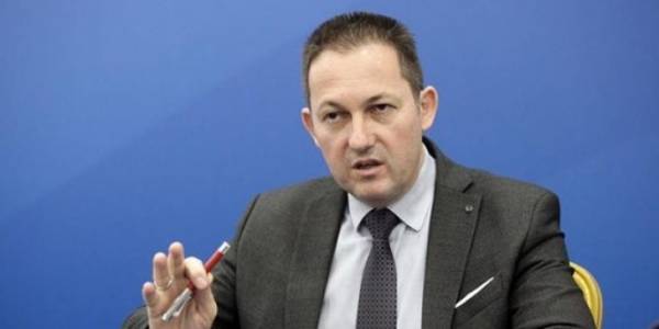 Πέτσας: Ανατριχιαστική η δήλωση Τσίπρα για τους αρμούς της εξουσίας