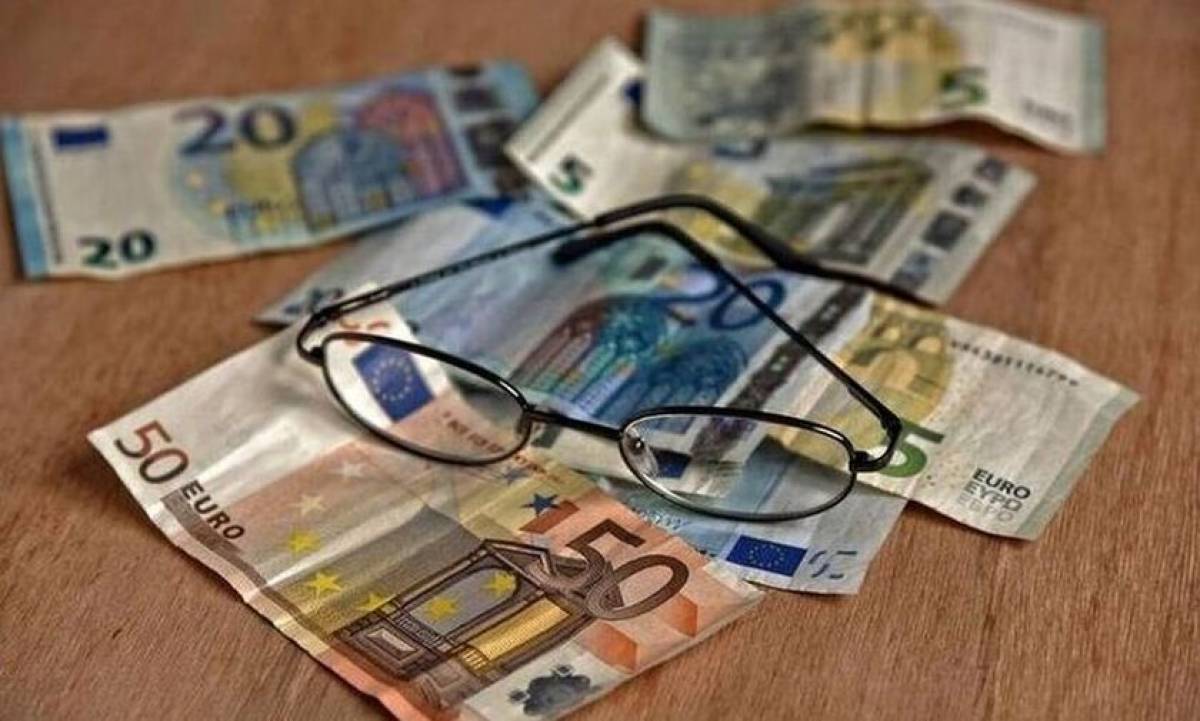 Πότε καταβάλλονται οι συντάξεις Απριλίου - Οι πιθανές ημερομηνίες