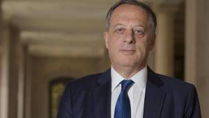 Ο πρώην τραπεζίτης Ρίτσαρντ Σαρπ νέος πρόεδρος του BBC