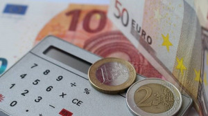 Τα «κλειδιά» για νέα μέτρα-Ο... τόκος τουρισμού και λιγνίτη