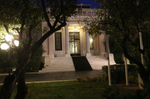 Ανασχηματισμός: Σκάλωμα ή έκπληξη;