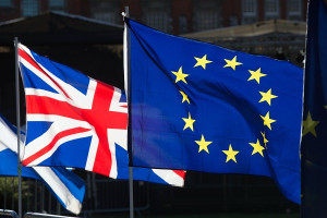 Το Brexit συρρίκνωσε 4% τη βρετανική οικονομία