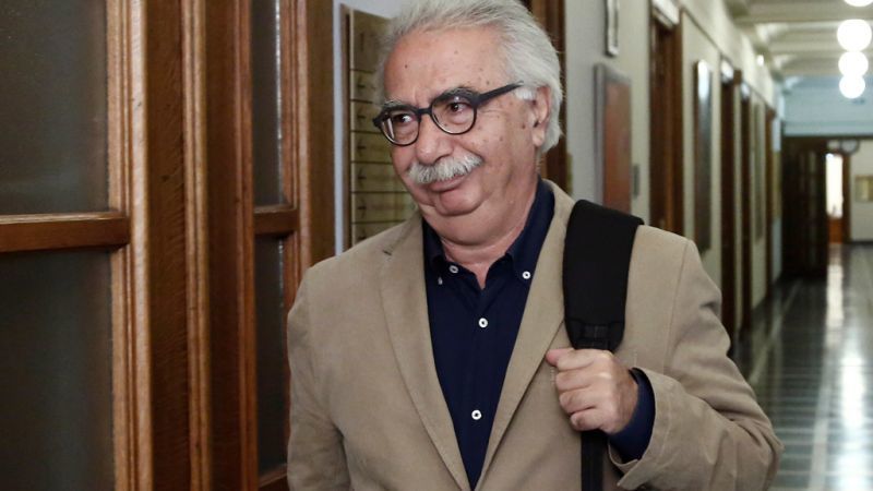 Το Υπ.Παιδείας διαψεύδει κατηγορηματικά νέο σύστημα εισαγωγής σε ΑΕΙ-ΤΕΙ