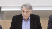Πουλάκης: Δημοσιογραφική παραφιλολογία τα σενάρια περί δημοψηφίσματος
