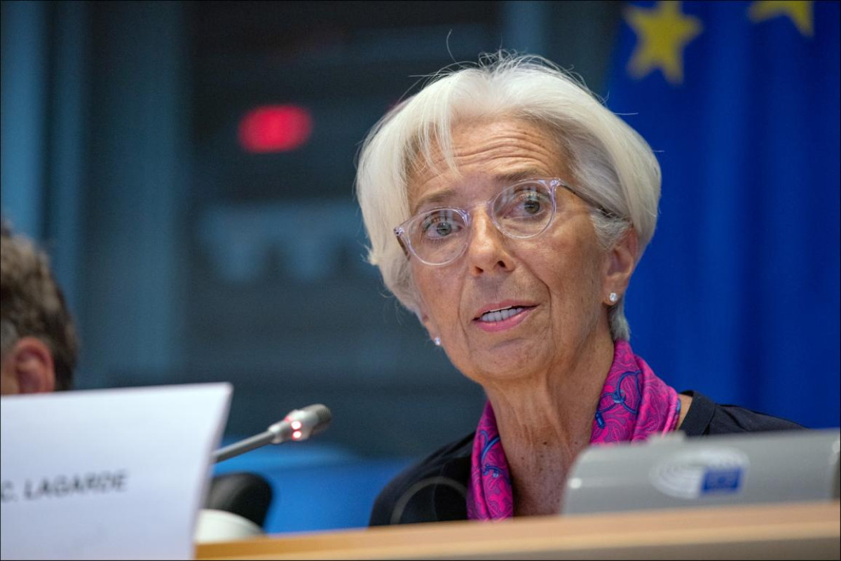 Bloomberg: Η ΕΚΤ τελείωσε με τις μειώσεις επιτοκίων