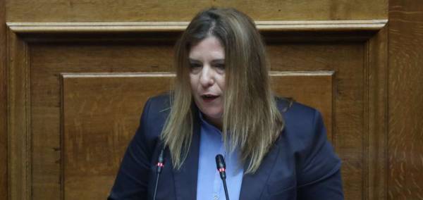 Συρεγγέλα-Αφγανιστάν: Πώς θα προστατεύσει η Ελλάδα τις γυναίκες-πρόσφυγες