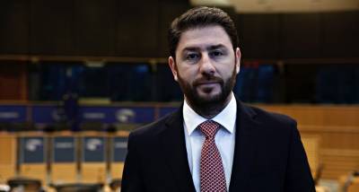 Ανδρουλάκης: Αρνητική εξέλιξη η εκλογή Ντόνοχιου στο Eurogroup
