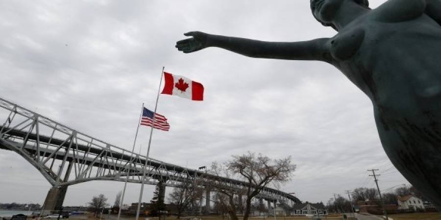 Κλειστά τα σύνορα ΗΠΑ- Καναδά για τις «μη αναγκαίες μετακινήσεις»