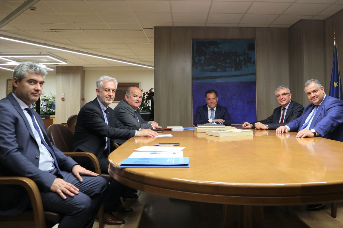 Συνάντηση της πολιτικής ηγεσίας του Υπουργείου Εργασίας με την Γ.Σ.Ε.Β.Ε.Ε.