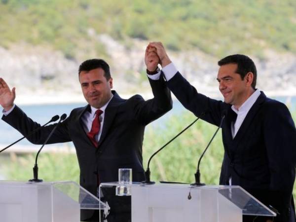 Συγχαρητήρια Ζάεφ σε Τσίπρα για την «ιστορική νίκη»