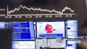 Σε περιδίνηση τα ευρωπαϊκά χρηματιστήρια- Περιορίστηκαν οι αρχικές απώλειες