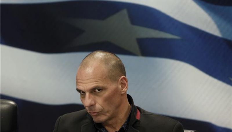 Ο Βαρουφάκης πρέπει να παρουσιάσει έργο, σχολιάζει η Die Welt