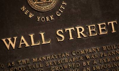 Πτωτικό ξεκίνημα στη Wall Street