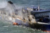 Ξεκίνησε η ρυμούλκηση του Norman Atlantic