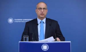 Οικονόμου για Power Pass: Θα ακολουθήσει επέκταση του μέτρου