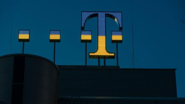 Η Ελλάδα υποδέχθηκε Ρώσους της Telekom στη Θεσσαλονίκη- Το αντάλλαγμα