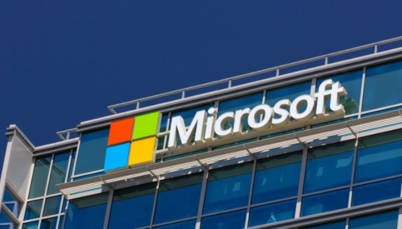Η Microsoft εξαγοράζει το LinkedIn έναντι 26,2 δισ. δολ.