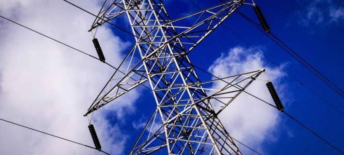 ΔΕΔΔΗΕ: Έχουν επανηλεκτροδοτηθεί 3.700 καταναλωτές από τους 7.500