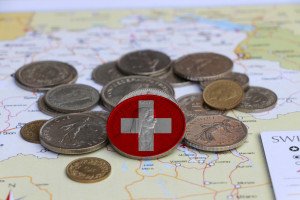Ελβετία: Παραμένουν σταθερά στο 0% τα επιτόκια
