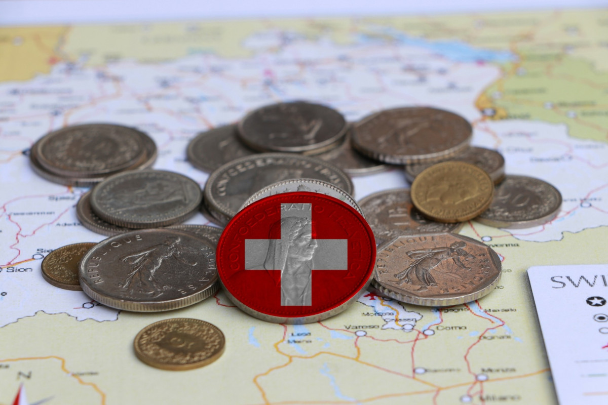 Ελβετία: Παραμένουν σταθερά στο 0% τα επιτόκια