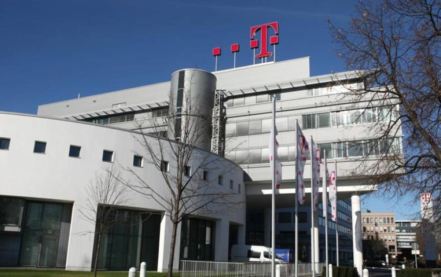 ΟΤΕ: «Ναι» υπό έναν όρο στην πώληση της Telekom Romania