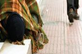 Τι περιλαμβάνει το πρόγραμμα για την στήριξη και την επανένταξη των αστέγων