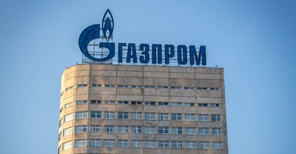 Η Gazprom μεταφέρει την έδρα της στην Αγία Πετρούπολη