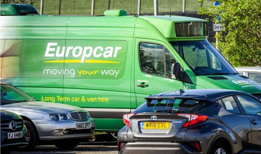 Ένα «βήμα» πριν την εξαγορά της Europcar η Volkswagen