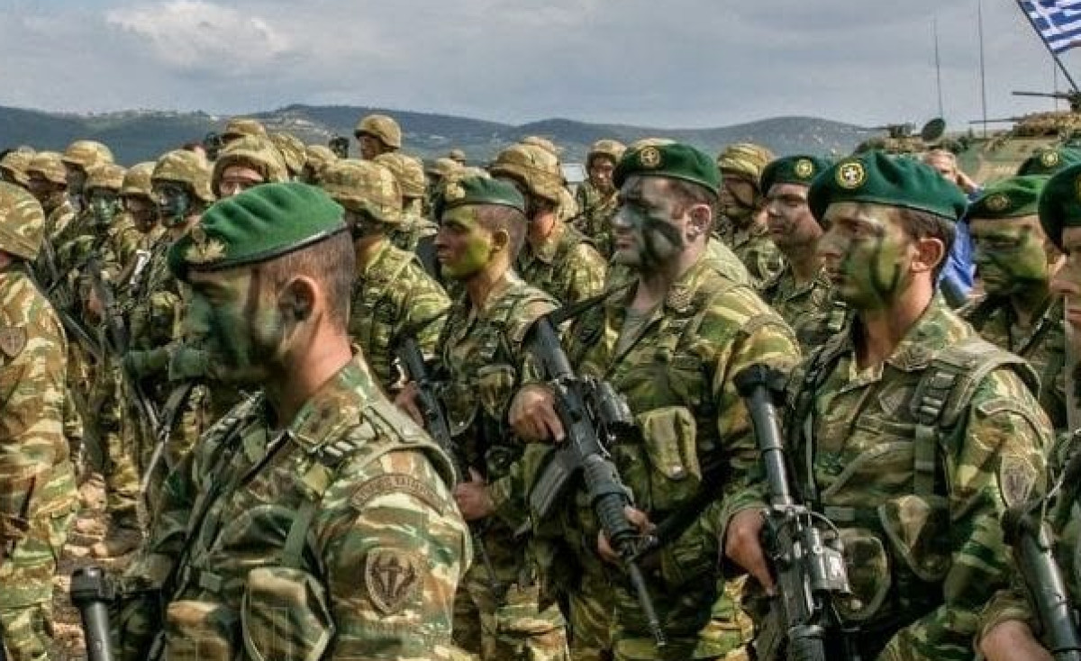 Το υπουργείο Άμυνας προκηρύσσει προσλήψεις 2.000 επαγγελματιών οπλιτών