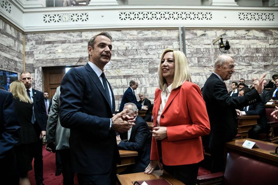 Ενας πολύ θερμός διάλογος Μητσοτάκη - Γεννηματά