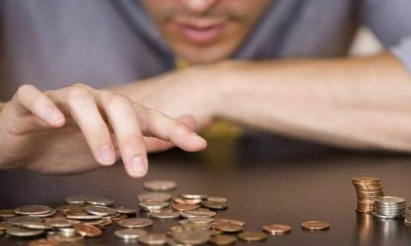 Yπ. Εργασίας: Τι είπαν οι ειδικοί για τον κατώτατο μισθό