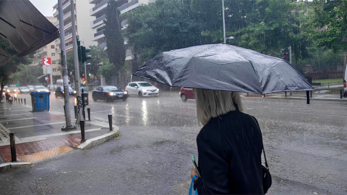 ΕΜΥ: Επικαιροποίησε το έκτακτο-Πού θα «χτυπήσουν» τα φαινόμενα κακοκαιρίας
