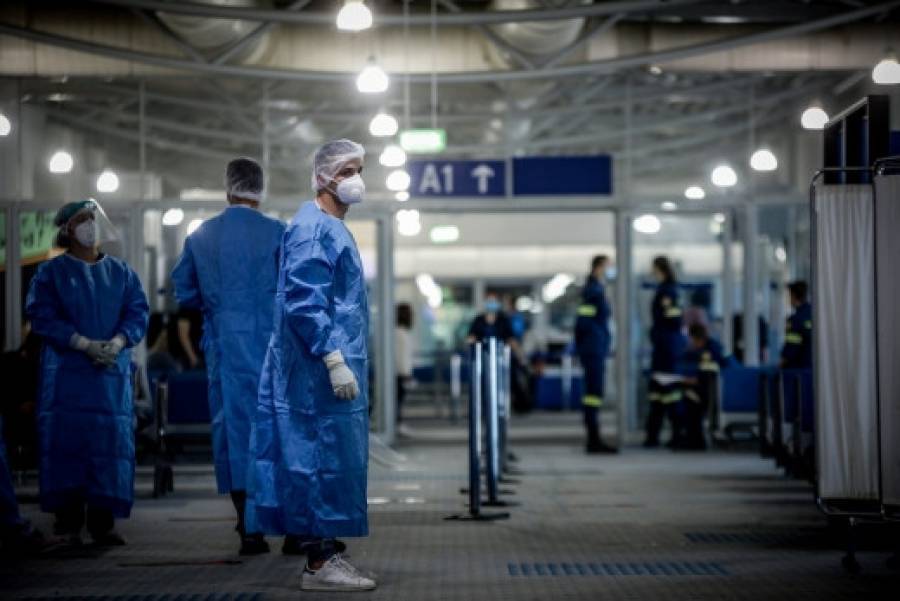 Να γιατί δεν ανησυχούν στην κυβέρνηση για τα εισαγόμενα κρούσματα