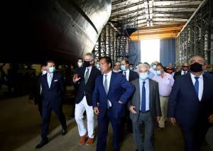 Ναυπηγεία Ελευσίνας: Σήμα διάσωσης από Πάιατ, Γεωργιάδη, Παπαθανάση