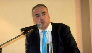 Βερβεσός: Σε θετική κατεύθυνση οι εξαγγελίες για μείωση ασφαλιστικών εισφορών