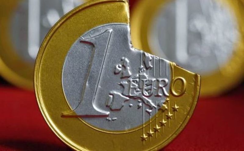 Υστέρηση 1 δις ευρώ στα έσοδα του πενταμήνου
