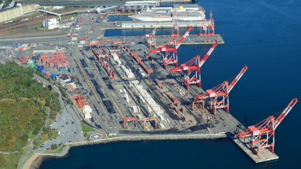 Το λιμάνι Χάλιφαξ προσφέρει κίνητρα για μείωση των εκπομπών