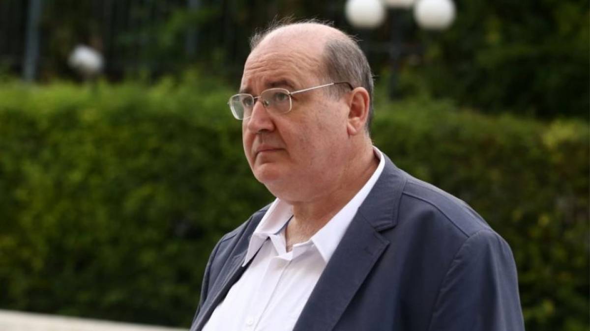Φίλης: Να σταματήσει ο αποκλεισμός των προσφυγόπουλων από την εκπαίδευση
