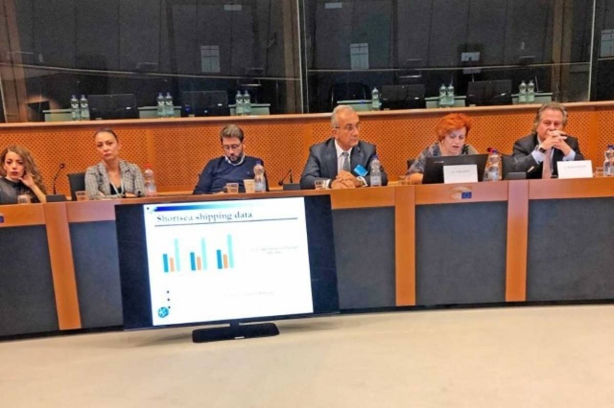 Καθορισμός τάσεων – προκλήσεων στη Ναυτιλία Μικρών Αποστάσεων