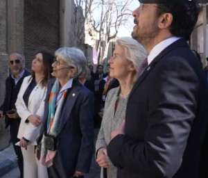 Συγκινημένη η Φον Ντερ Λάιεν στην Πράσινη Γραμμή: Το 2026 σημείο καμπής για επανένωση της Κύπρου