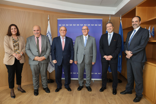 Δυναμικές συνέργειες μεταξύ Ευρωπαϊκής Τράπεζας Επενδύσεων και Ελληνικής Αναπτυξιακής Τράπεζας