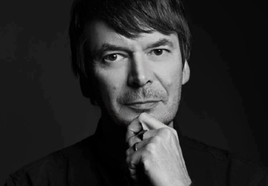 Ian Rankin: 4 μυθιστορήματα του “ιππότη” της αστυνομικής λογοτεχνίας που αξίζει να ανακαλύψεις