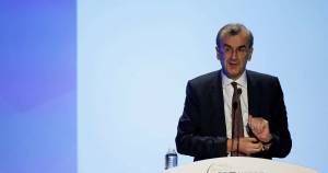 Βιλερουά (ΕΚΤ): Δεν υπάρχει κίνδυνος αυξημένου πληθωρισμού