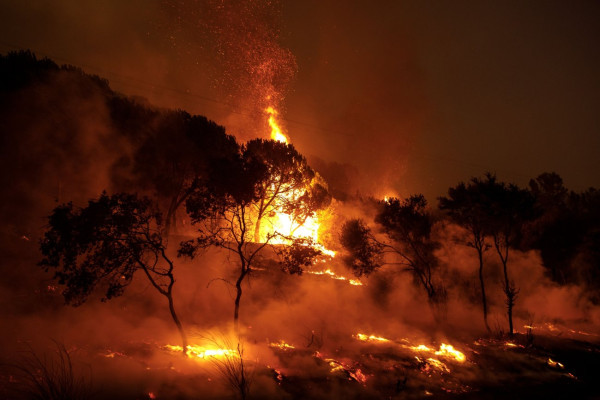 Απ’τις χειρότερες του αιώνα οι πυρκαγιές στην Ευρώπη το 2023