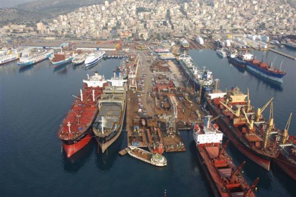 Στο τέλος του μήνα η συμφωνία για την προβλήτα ΙΙΙ στον Πειραιά