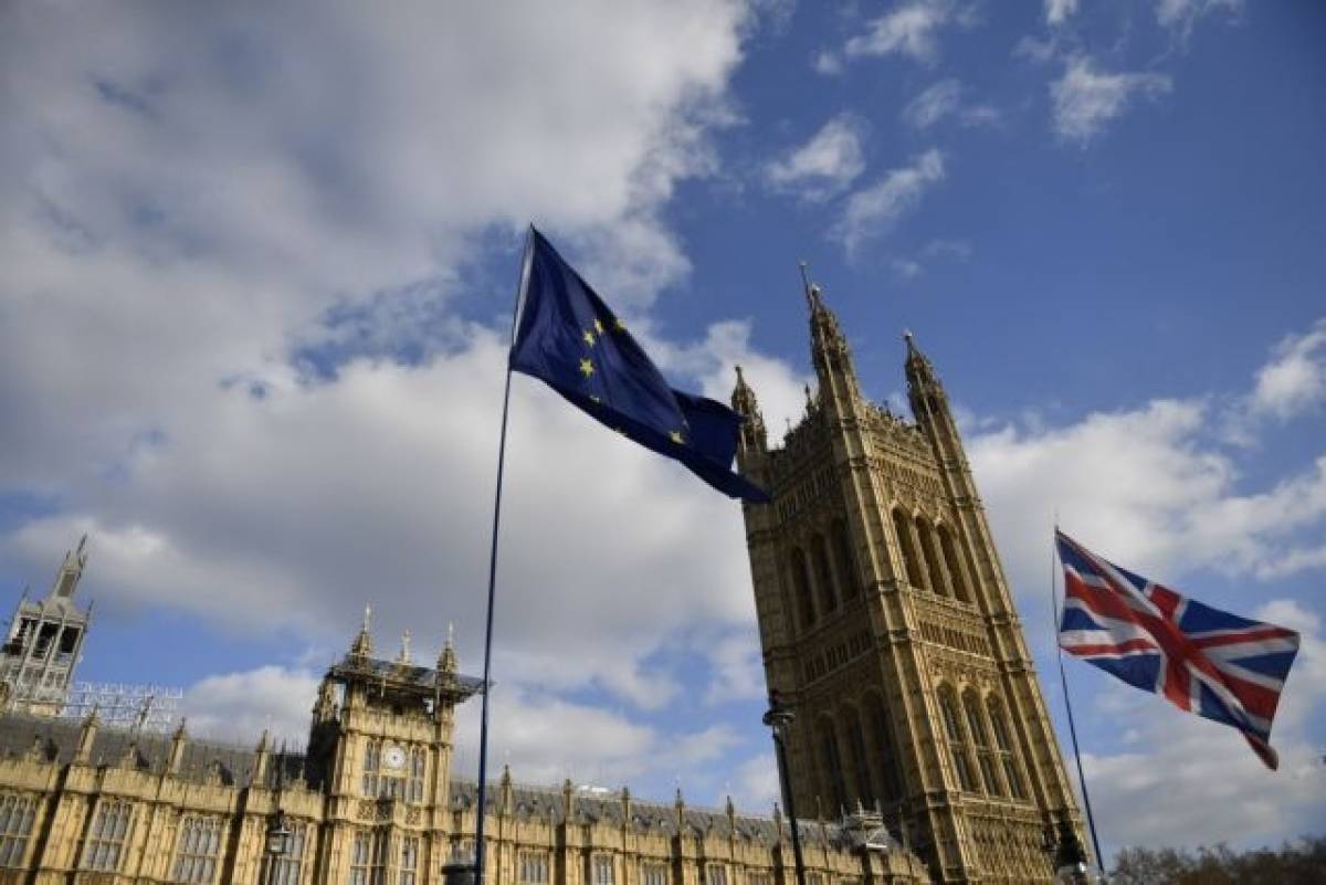 Σε αδιέξοδο το Brexit-Δεν επικράτησε κανένα από τα οκτώ σχέδια